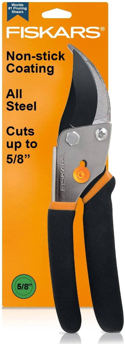 Fiskars 2-Piece Garden Tool Set, Pruning Shears & Vegetable Scissors